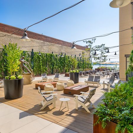 Hotel Indigo Old Town Alexandria By Ihg Екстер'єр фото