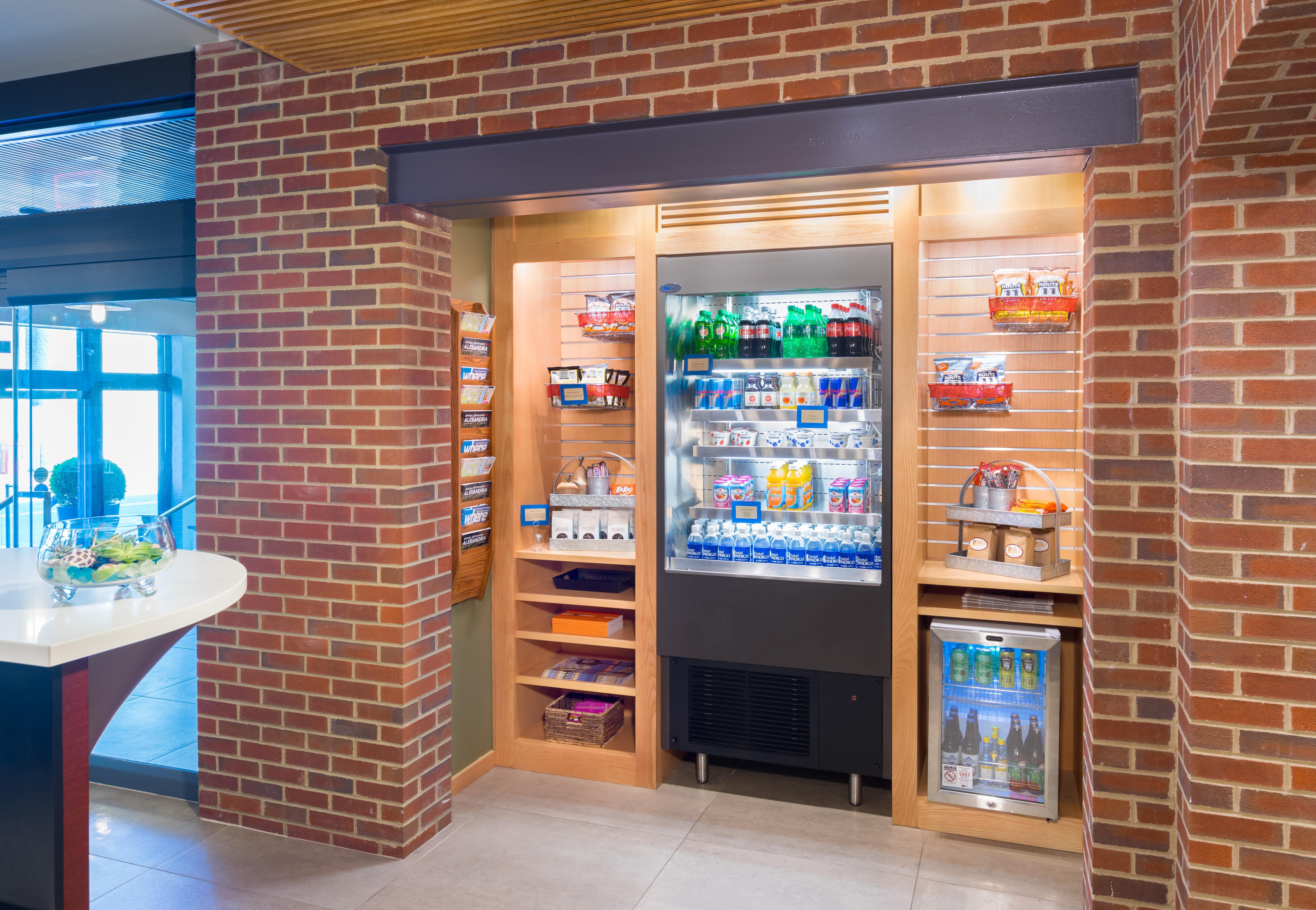 Hotel Indigo Old Town Alexandria By Ihg Екстер'єр фото